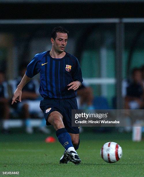 Ludovic Giuly of Barcelona in action during the pre-season friendly match between Jubilo Iwata and FC Barcelona at Shizuoka Stadium Ecopa on August...