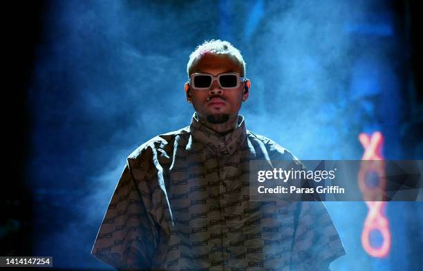 Chris Brown performs onstage during the "One Of Them Ones" tour at Cellairis Amphitheatre at Lakewood on August 10, 2022 in Atlanta, Georgia.