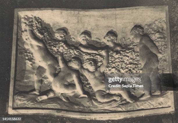 Jeunes maraudeurs, Bas-relief sculpte dans la craie , maker: Helio-Cachan , 1930 - 1960, paper, height 101 mm × width 150 mm.