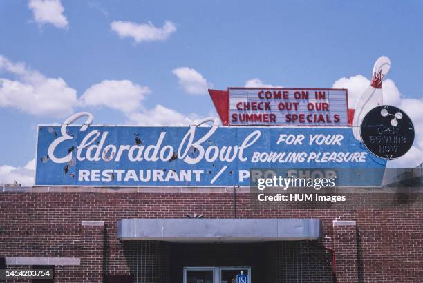 Decatur Illinois Signs 94 Eldorado Illinois Stock Photos, High-Res Pictures, and Images ...