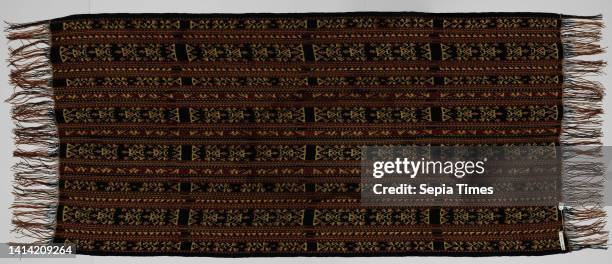 Motif Roti 26 Roti Wrap Stock Photos, High-Res Pictures, and Images - Getty Images