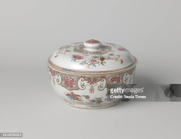 Covered tureen with groups of flowers and ornamental border, Terrine of porcelain with lid, painted on the glaze in blue, red, pink, green, yellow,...