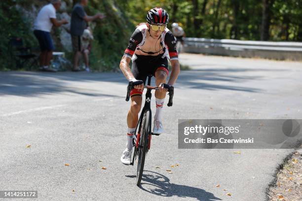 George Bennett Cyclist Photos and Premium High Res Pictures - Getty Images