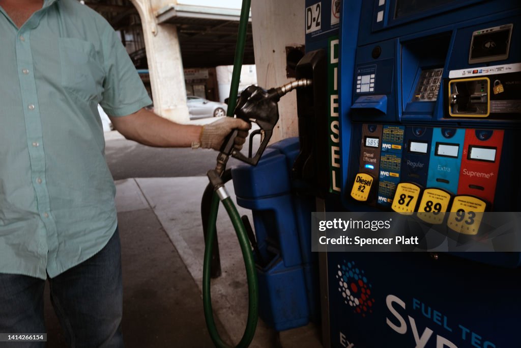 U.S. Gas Prices Drop Below Four Dollars A Gallon