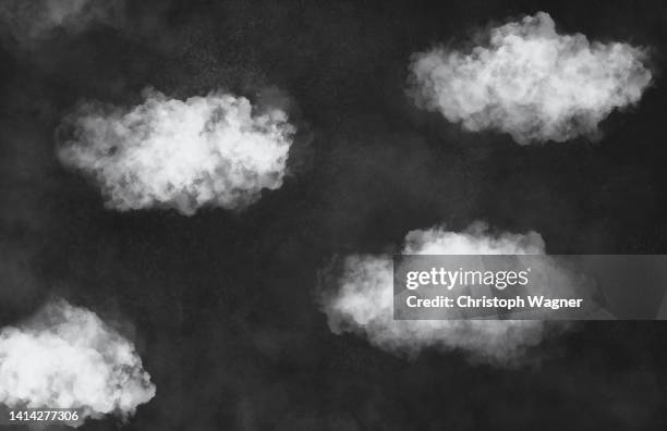 kreide tafel - wolken - dampf - black and white sketch clouds stock pictures, royalty-free photos & images