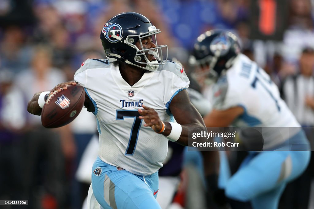 Tennessee Titans v Baltimore Ravens