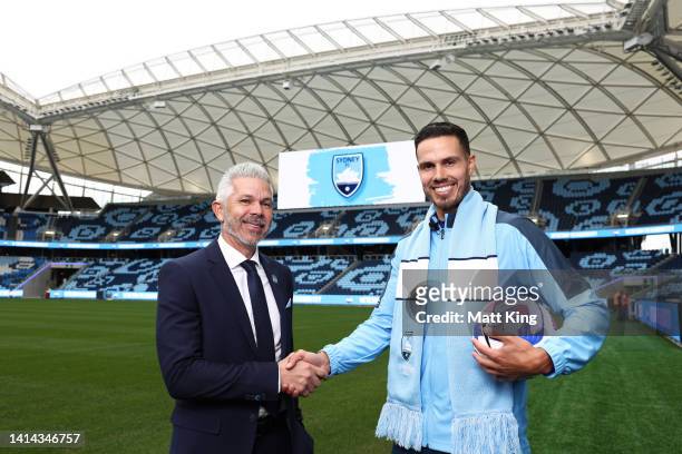 Jack Rodwell poses with Sydney FC head coach Steve Corica during a media opportunity after signing with Sydney FC, at Allianz Stadium on August 12,...