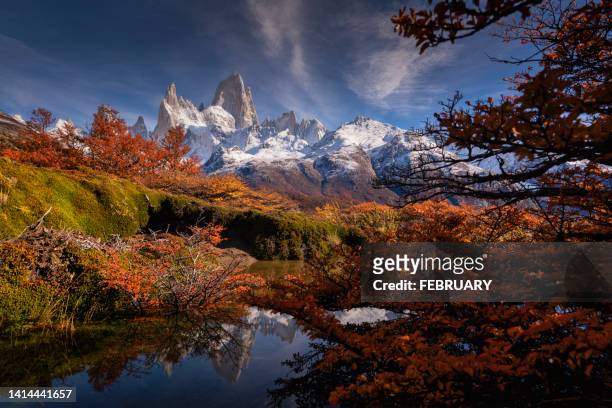 autumn fitz roy, argentina. - argentina landmark stock pictures, royalty-free photos & images