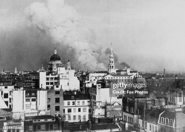 General cityscape view of the City of London, St Paul's Cathedral and the smoke from burning buildings following the German Luftwaffe blitz on the...
