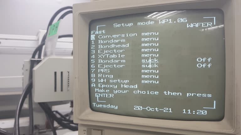Old Computer Screen Software 1,021 Old Fashioned Computer Monitor Stock Videos, Footage, & 4K Video ...