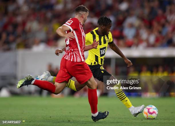 Jamie Bynoe-Gittens of Borussia Dortmund scores their side's first goal during the Bundesliga match between Sport-Club Freiburg and Borussia Dortmund...