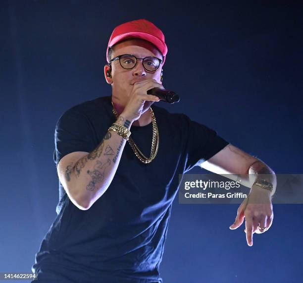Rapper Logic performs onstage during "Vinyl Verse Summer" tour at Cellairis Amphitheatre at Lakewood on August 12, 2022 in Atlanta, Georgia.