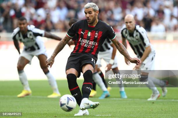 Theo Hernandez of AC Milan scores their sides first goal from the penalty spot during the Serie A match between AC MIlan and Udinese Calcio at Stadio...