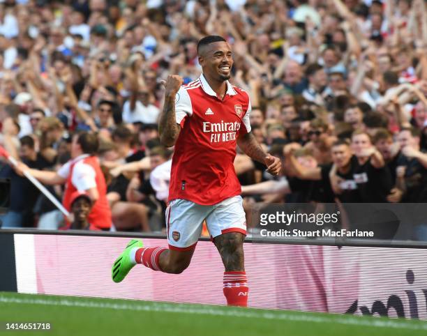 Gabriel Jesus celebrates scoring the 2nd Arsenal goal during the Premier League match between Arsenal FC and Leicester City at Emirates Stadium on...