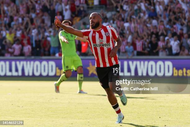 Bryan Mbeumo of Brentford celebrates after scoring their side's fourth goal during the Premier League match between Brentford FC and Manchester...