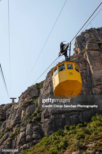 the aeri de montserrat cable car - monte montserrat catalogna foto e immagini stock