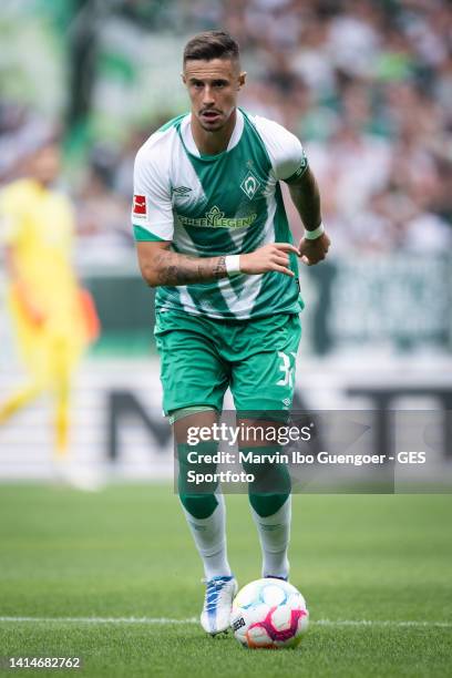 Marco Friedl of Bremen controls the ball during the Bundesliga match between SV Werder Bremen and VfB Stuttgart at Wohninvest Weserstadion on August...