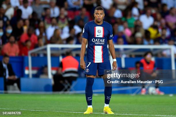 Kylian Mbappe of Paris Saint-Germain looks on during the Ligue 1 match between Paris Saint-Germain and Montpellier HSC at Parc des Princes on August...