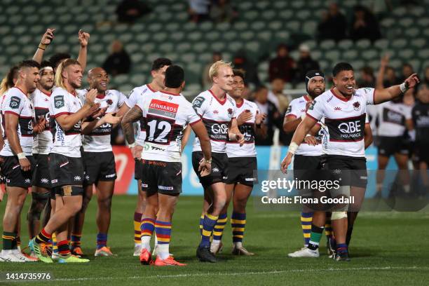 North Harbour celebrate during the round two Bunnings NPC match between North Harbour and Manawatu at North Harbour Stadium, on August 14 in...