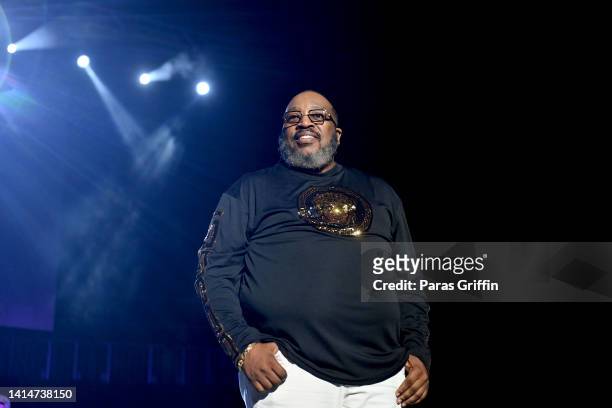 Singer Marvin Sapp performs onstage during 2022 Super Friends Praise Fest at State Farm Arena on August 13, 2022 in Atlanta, Georgia.