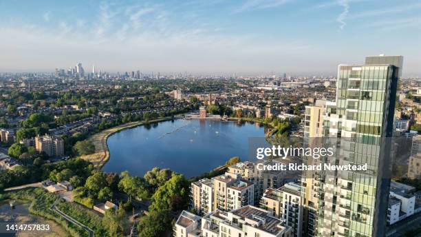 woodberry wetlands - hackney stockfoto's en -beelden