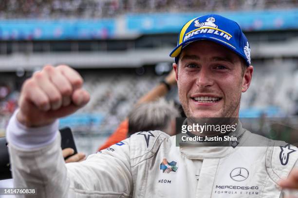 Stoffel Vandoorne of Belgium and Mercedes-EQ celebrates winning the final as 2nd place during the Hana Bank Seoul E-Prix on August 14, 2022 in Seoul,...