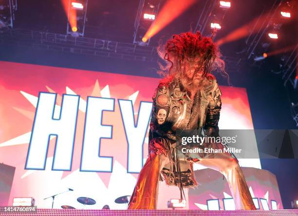 Singer Rob 7,290 Rob Zombie Images Stock Photos, High-Res Pictures, and Images ...