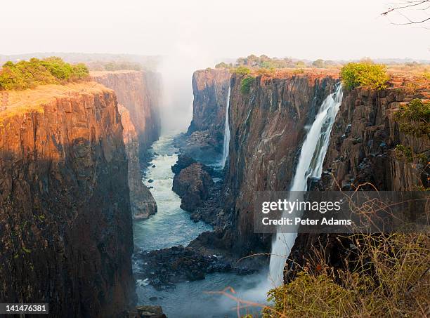 victoria falls, zambia, southern africa - zambia stockfoto's en -beelden