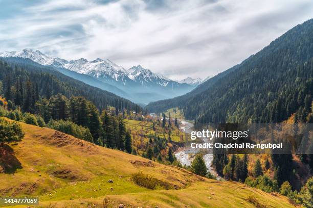scenic view of snowcapped mountains against sky kashmir srinagar india. - pahalgam stock pictures, royalty-free photos & images