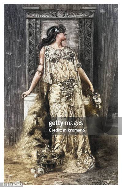 portrait of sarah bernhardt (henriette-rosine bernard) - french stage actress as cleopatra - クレオパトラ7世 ストックフォトと画像