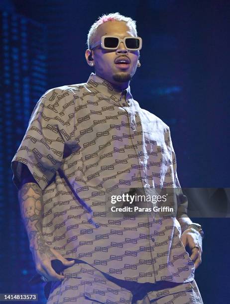 Chris Brown performs onstage during the "One Of Them Ones" tour at Cellairis Amphitheatre at Lakewood on August 10, 2022 in Atlanta, Georgia.