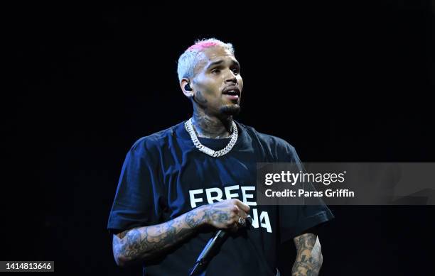 Chris Brown performs onstage during the "One Of Them Ones" tour at Cellairis Amphitheatre at Lakewood on August 10, 2022 in Atlanta, Georgia.