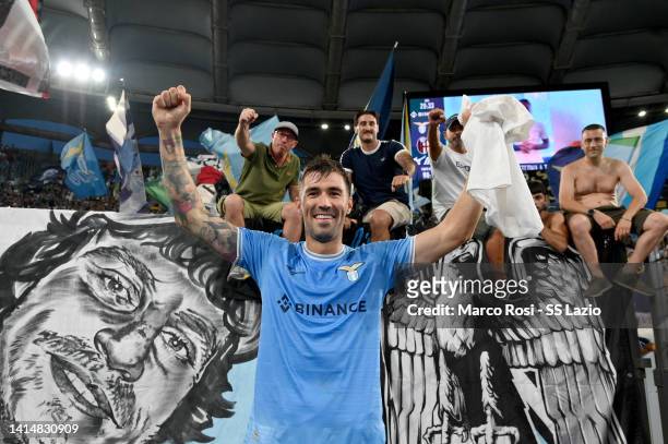 Alessio Romagnoli of SS Lazio celebrate for the victory after the Serie A match between SS Lazio and Bologna FC at Stadio Olimpico on August 14, 2022...