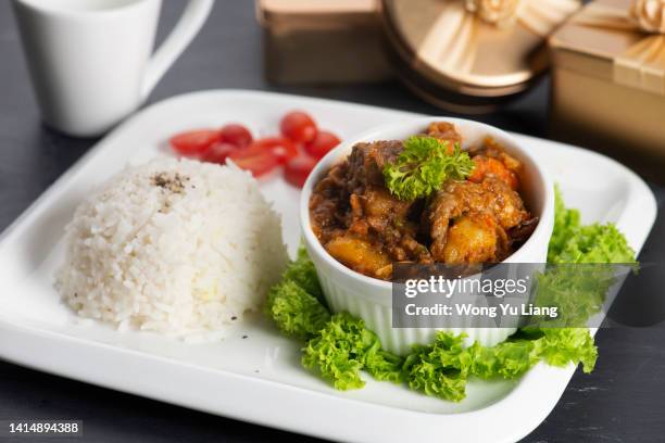 Chicken Rendang With Rice Chicken Rendang Photos and Premium High Res Pictures - Getty Images