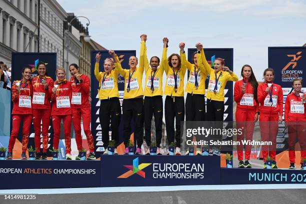 Silver medalists Marta Galimany, Elena Loyo, Laura Mendez and Irene Pelayo of Spain, Gold Medalists Miriam Dattke, Kristina Hendel, Domenika Mayer,...