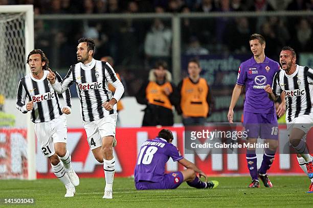 Mirko Vucinic of Juventus FC celebrates after scoring a goal during the Serie A match between ACF Fiorentina and Juventus FC at Stadio Artemio...