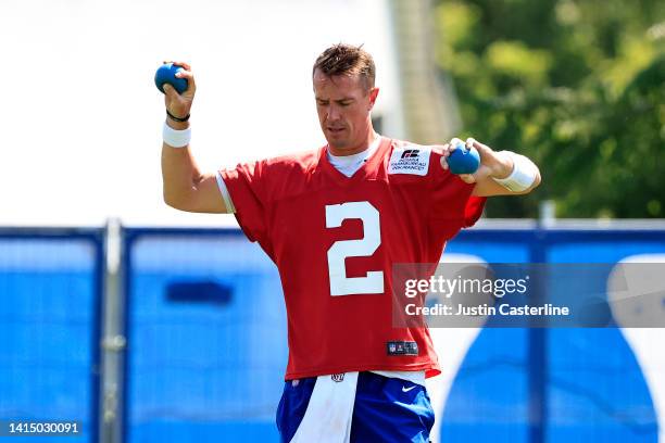 Matt Ryan of the Indianapolis Colts warms up during training camp at Grand Park Sports Campus on August 11, 2022 in Westfield, Indiana.