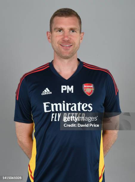 Per Mertesacker Photos Photos and Premium High Res Pictures - Getty Images