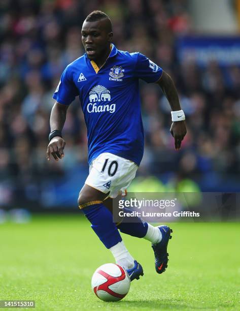 Royston Drenthe of Everton in action during the FA Cup Sixth Round match sponsored by Budweiser between Everton and Sunderland at Goodison Park on...