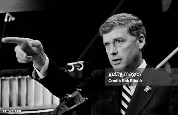 Vice-President Dan Quayle speaks to reporters during tour and press conference at NASA Jet Propulsion Laboratory during Voyager 2 and Neptune...