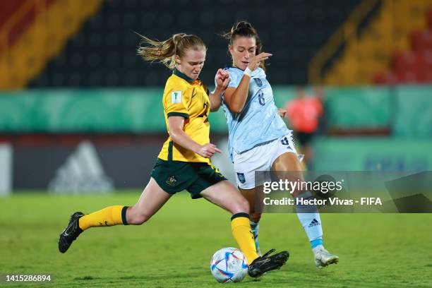 Abbey Lemon of Australia battles for possession with Silvia Lloris of Spain during the FIFA U-20 Women's World Cup Costa Rica 2022 group A match...