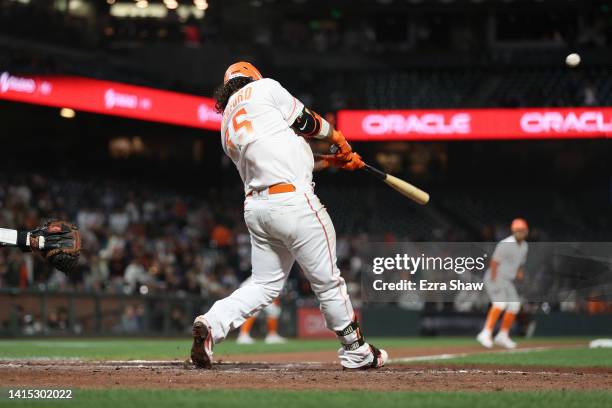 Brandon Crawford of the San Francisco Giants hits a walk-off two-run home run in the bottom of the ninth inning against the Arizona Diamondbacks at...