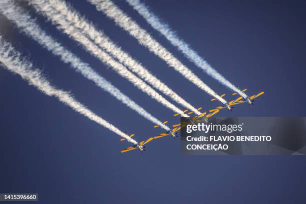 esquadrilha da fumaça, eda - air demonstration squadron. - fumaça foto e immagini stock