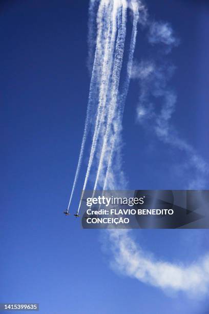 esquadrilha da fumaça, eda - air demonstration squadron. - fumaça foto e immagini stock