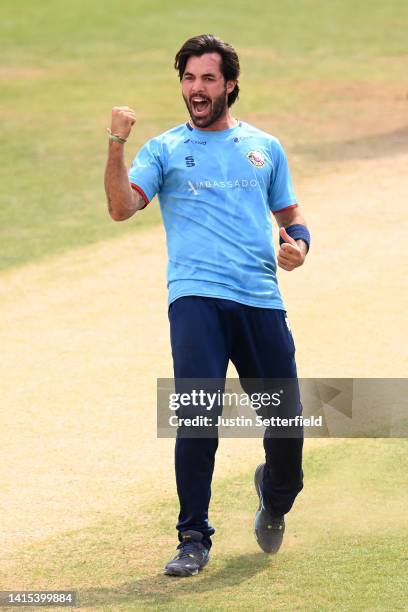 Shane Snater of Essex Eagles celebrates taking the wicket of Jonny Tattersall of Yorkshire Vikings during the Royal London Cup match between Essex...