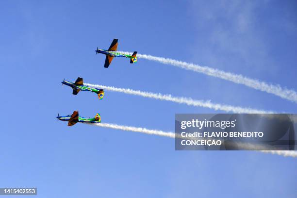 esquadrilha da fumaça, eda - air demonstration squadron. - fumaça foto e immagini stock