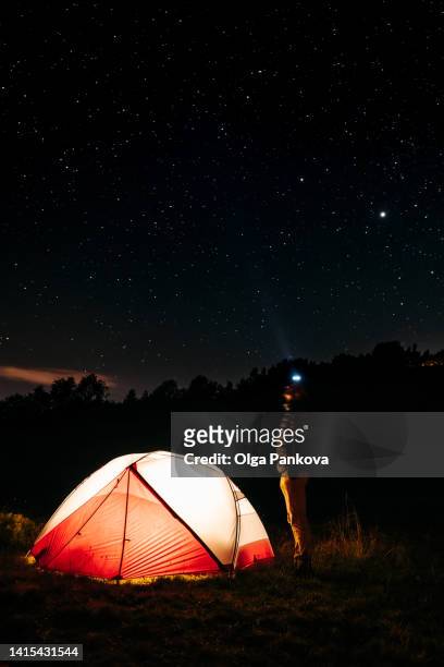 tents at night. starry sky. - entertainment tent bildbanksfoton och bilder