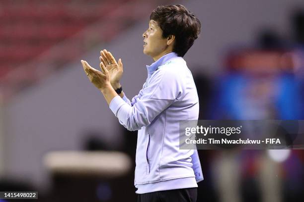 Insun Gp Insun Photos and Premium High Res Pictures - Getty Images