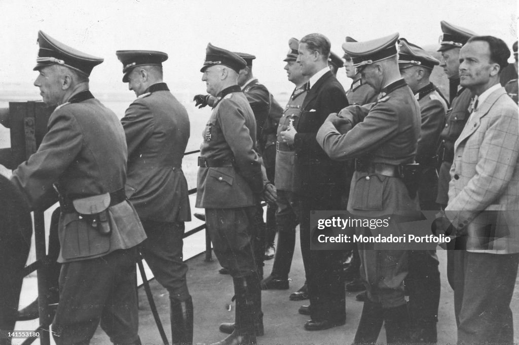 Wernher Von Braun With Some German Generals