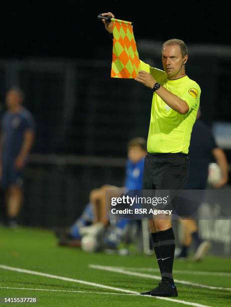Assistent referee Rob van de Ven during the Dutch Keukenkampioendivisie match between FC Eindhoven and Willem II at Jan Louwers Stadion on August 12,...